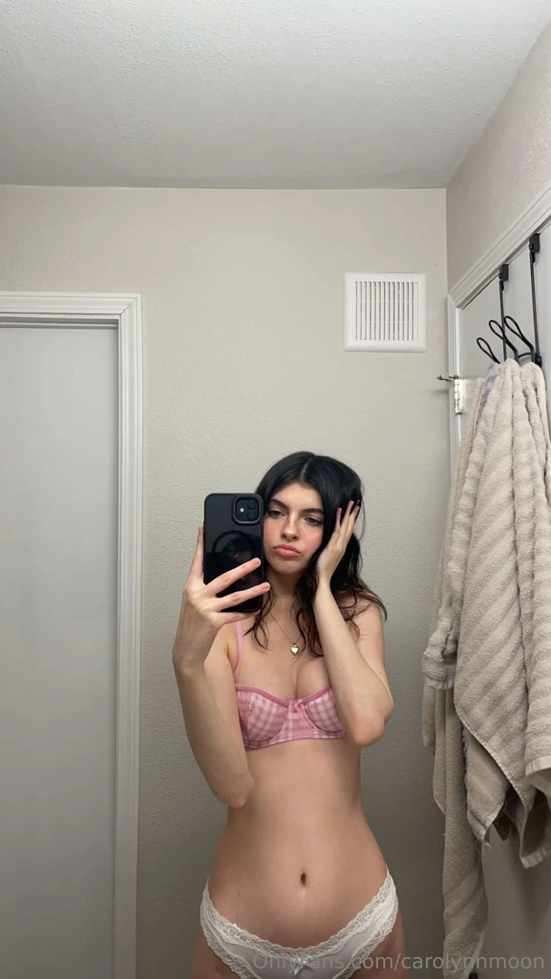 I made a nude tiktok shaking my titties for you check your dms i added part 1 