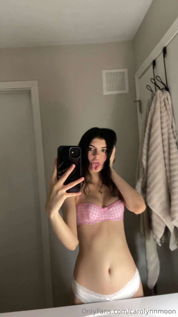 I made a nude tiktok shaking my titties for you check your dms i added part 4 