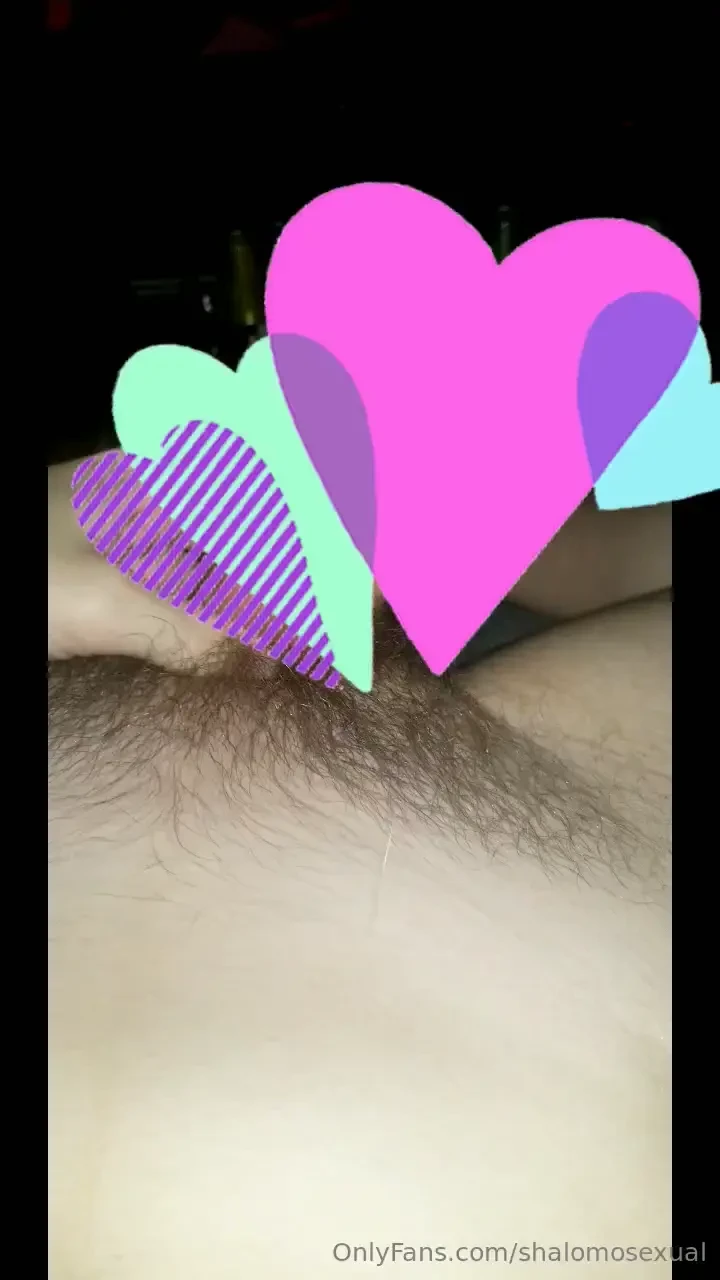 Cum on u know u want to play w me 