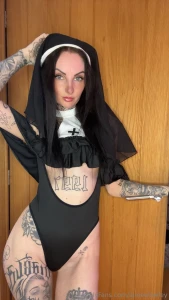 Thoughts on my new outfit part 2