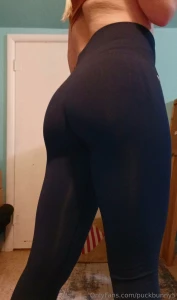 Gymshark leggings are the absolute best part 1