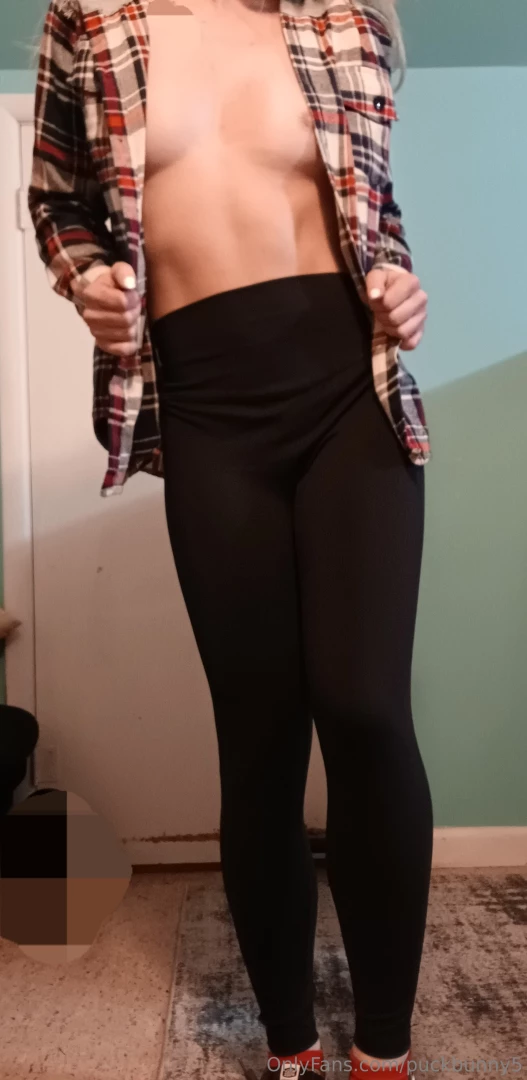 Tried looking cute with a flannel today part 3 