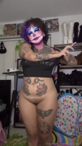 Do u like me when i clown around