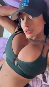Hola ad
