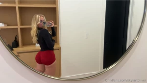 Happy humpday part 848