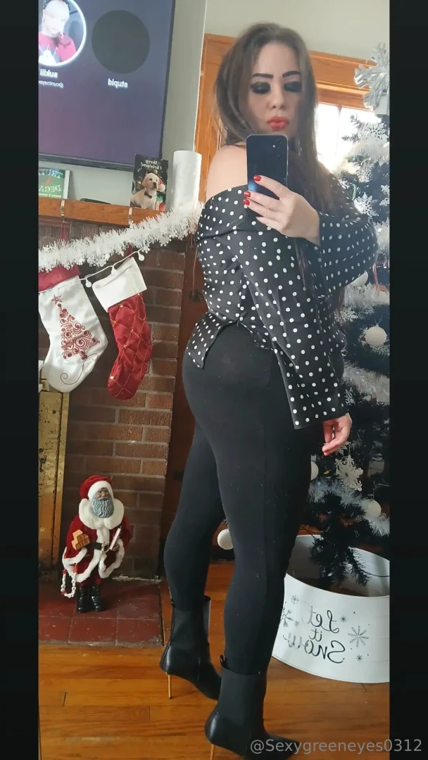 Sexygreeneyes0312 part 2 