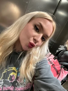 Do you want to see how fast i can make you lose control