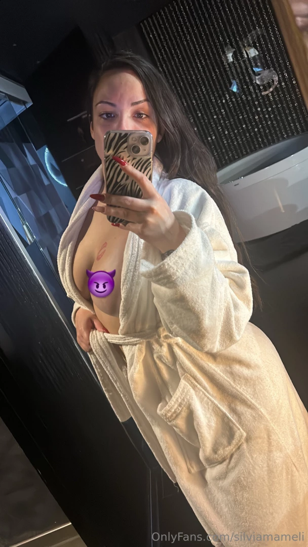 Apri in chat l ultimo messaggio per vedere le foto senza censura e il part 1 