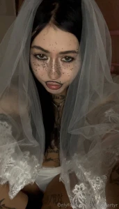 Mari e disponible disponible ce soir