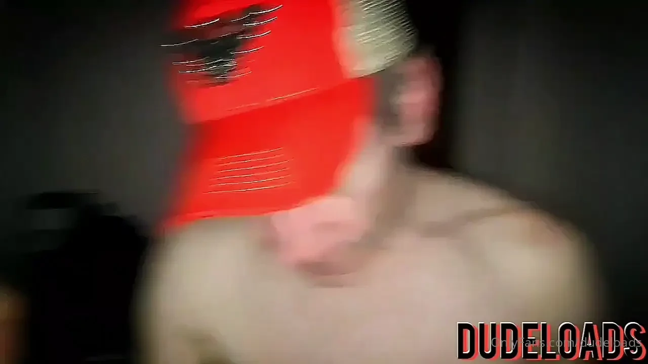 They watch pussy but breed my hole 