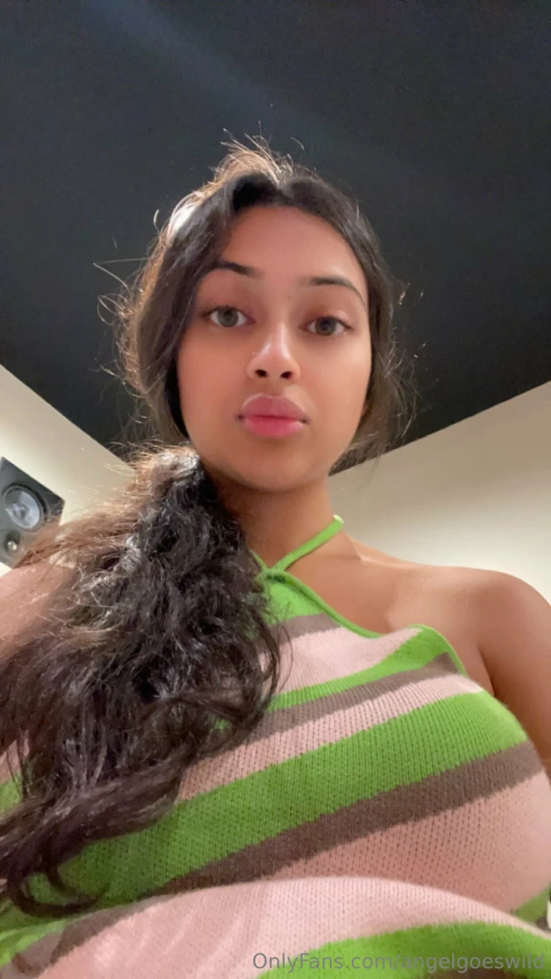 I got that pinkish lip classic thing that you like 