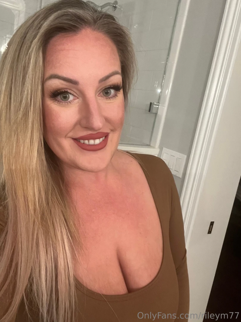 Who else is excited its the weekend 