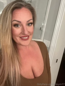 Who else is excited its the weekend