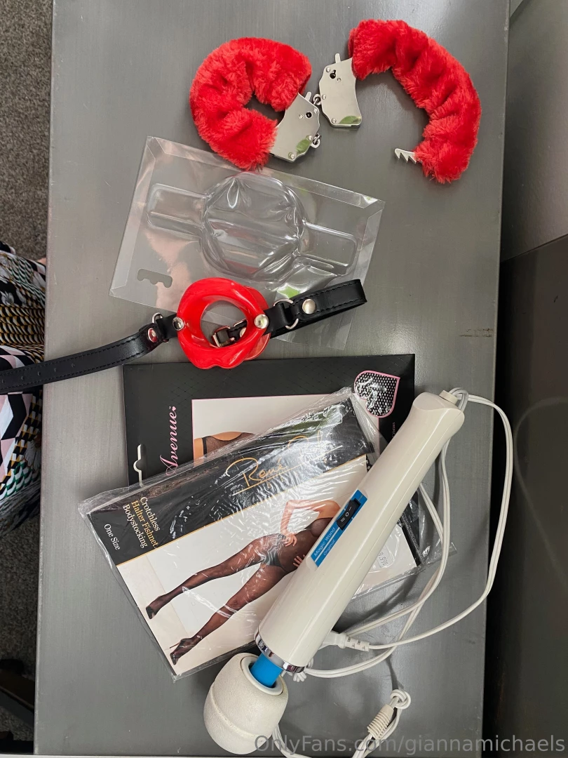 Your person closes the door and has this laid out what do you say best 