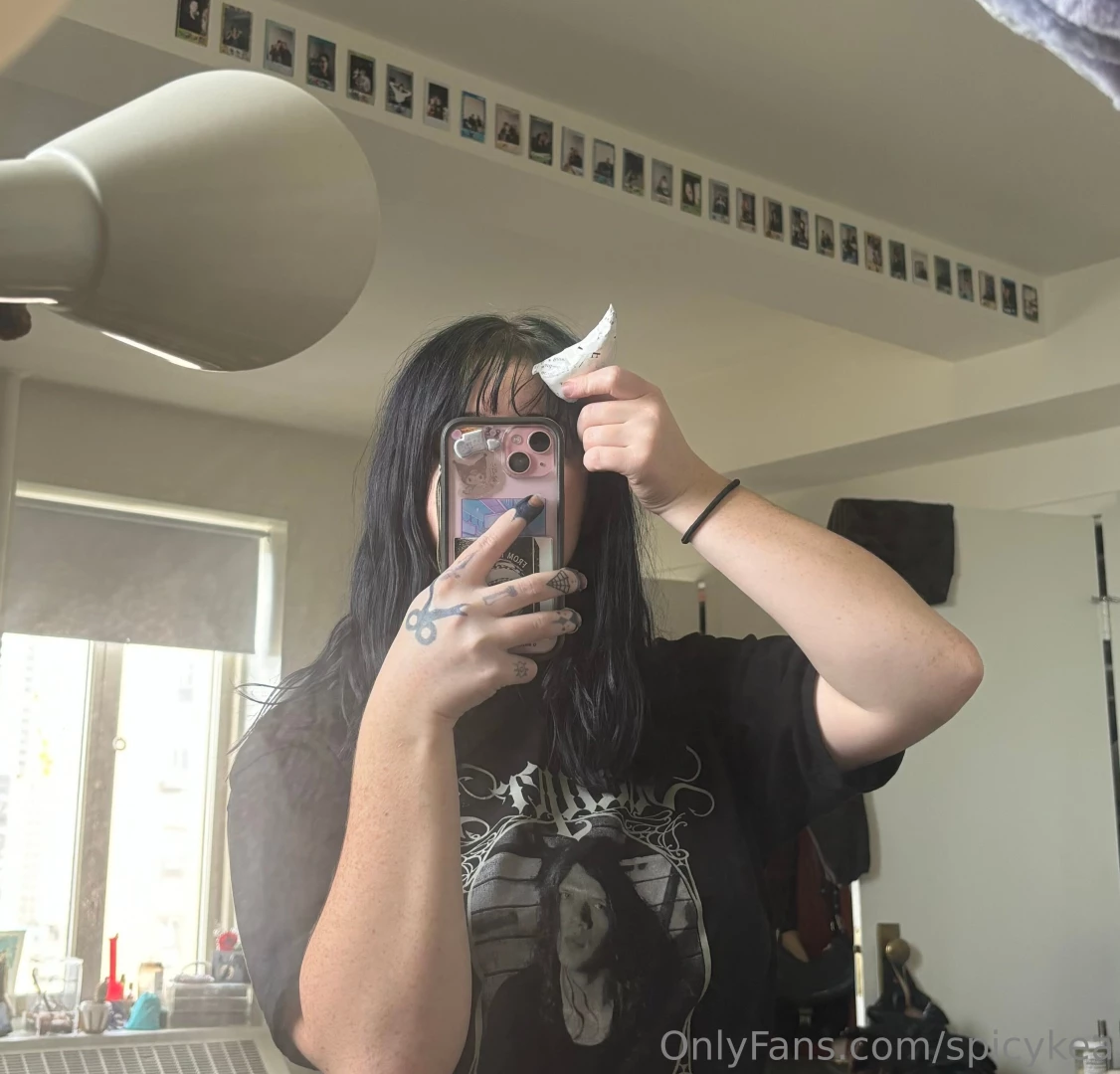 I ve made the horns for my mask now i gotta put it all together and 