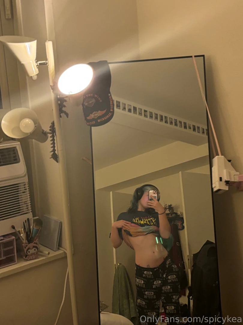 I have a 9am class in 6 hours but i can t fucking sleep so here s some part 3 