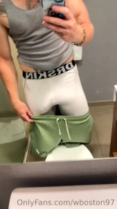 I always get so turned on in white tights if you saw me in the locker