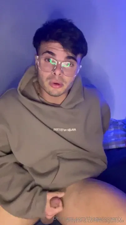 Stretched out on the bed i jerk off i have a big cumshot 8min 