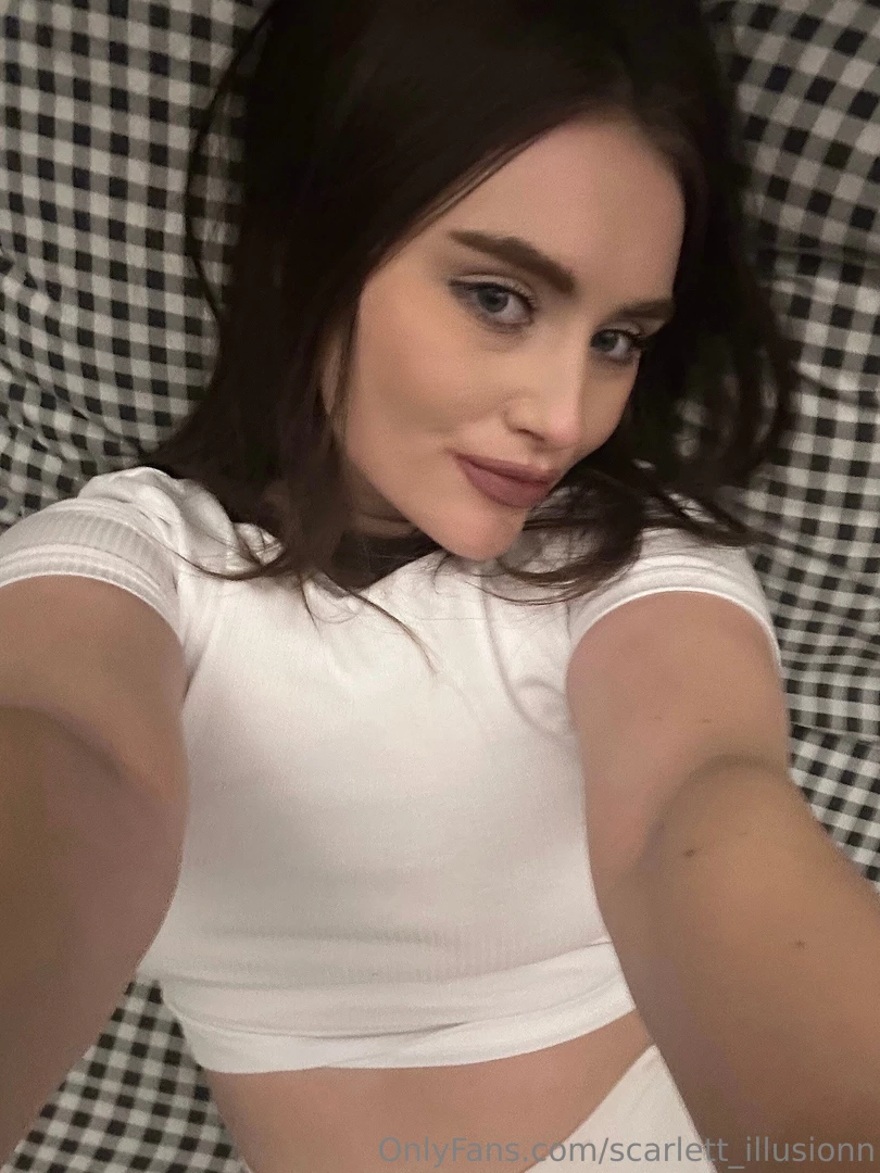 My selfie for your feed to put you in the mood 