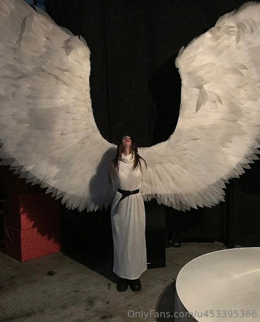 Do you want me to be your savior angel 