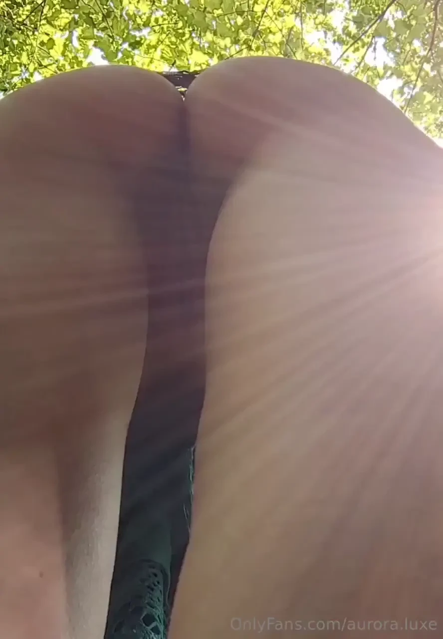 That gorgeous sunlight putting my pussy on full display 
