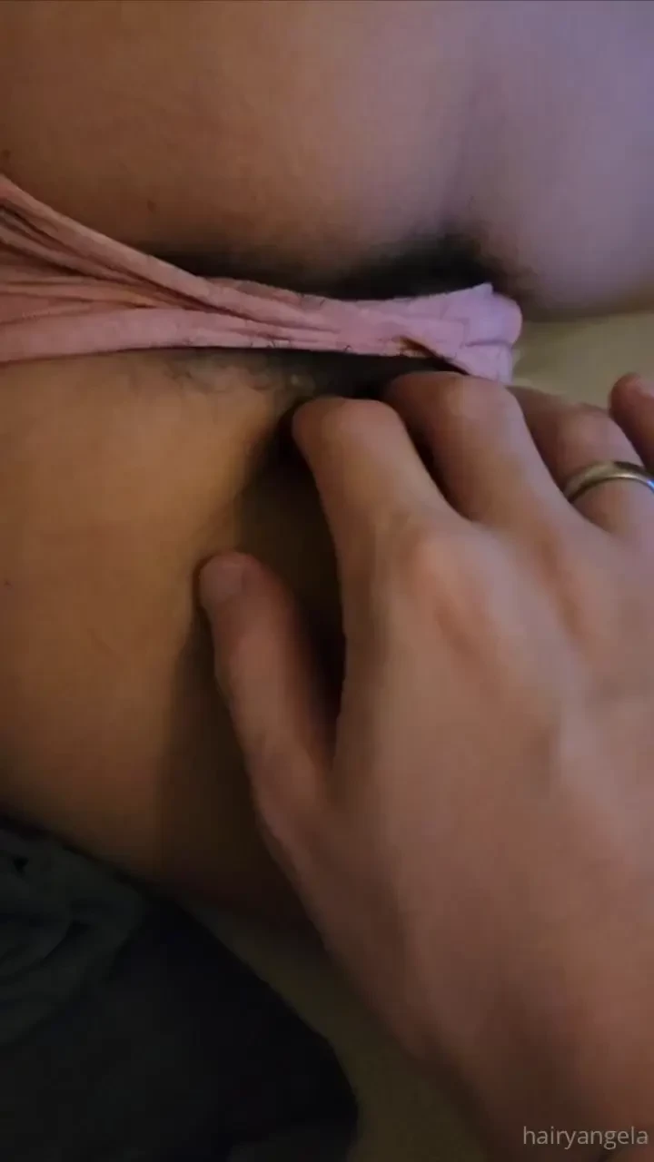 My boyfriend thinks my pussy is too hot not to share part 1 