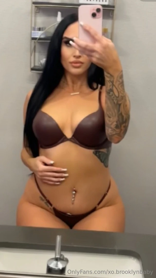 I m feeling generous since i m getting a bunch of new followers amp i 