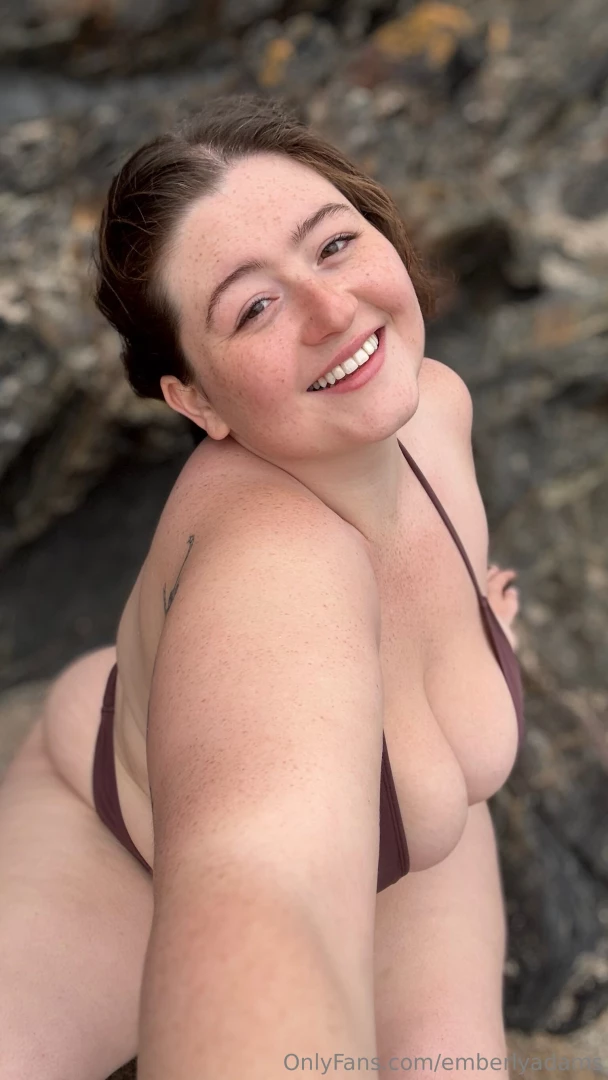 Lean in and kiss me x 