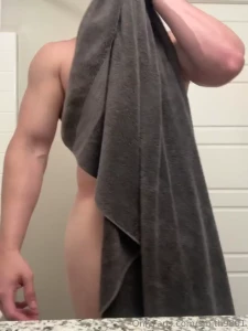 Who can help me dry my back