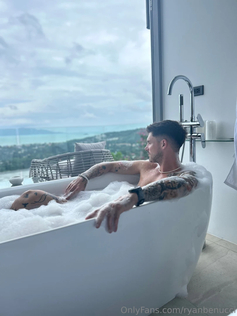 What s better than this view you beside me 