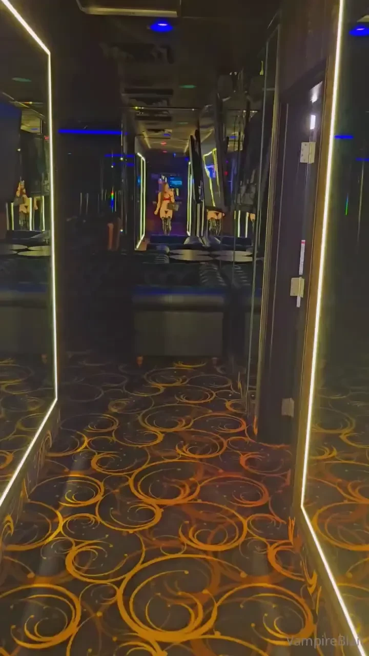 Stripper story time i got hired at my 21st club last night lately i ve 