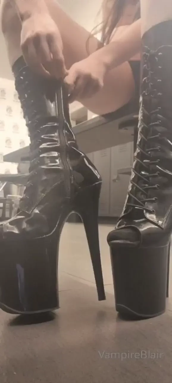 There s nothing like peeling these boots off my sweaty feet after a 