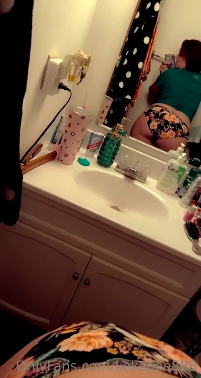 Booty booty booty pt 1 