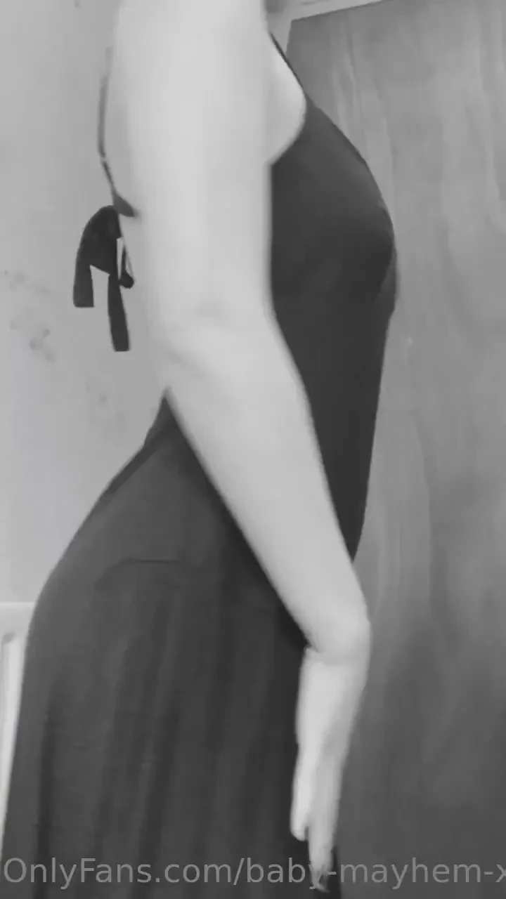 Come on baby get naked 