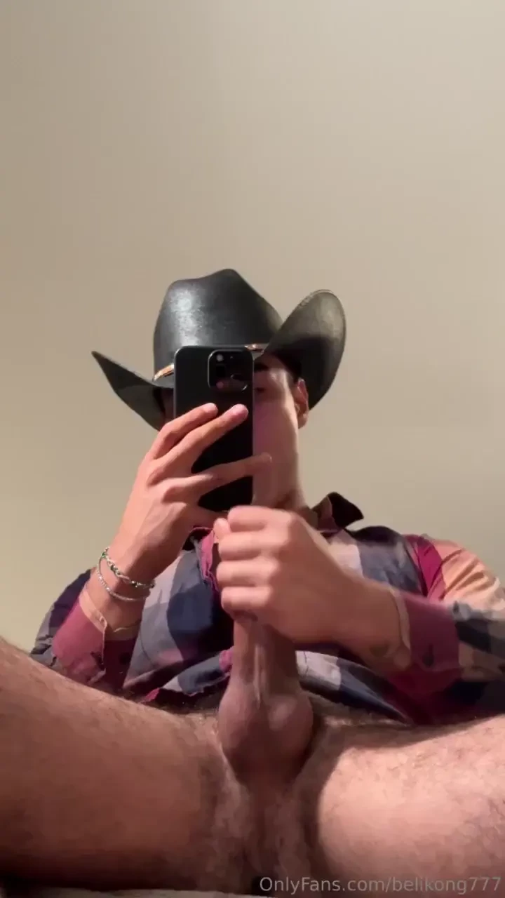 Feeling horny rn send dm part 1 