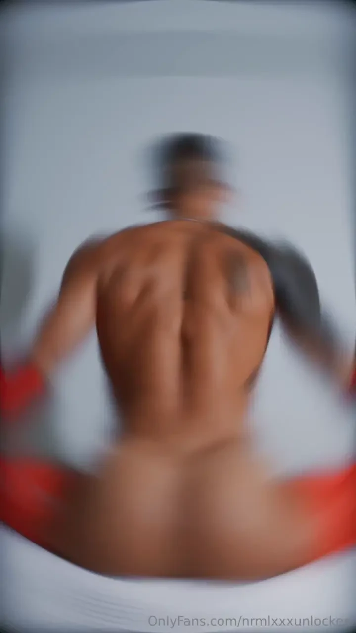 Red stockings gloves and me in a split that ll leave you speechless my 