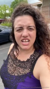 Walking out of work like it s friyay