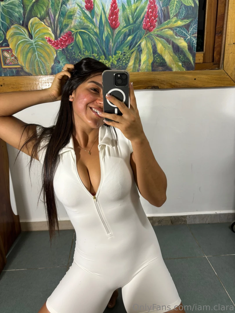 This is me pretending i didn t see you looking 