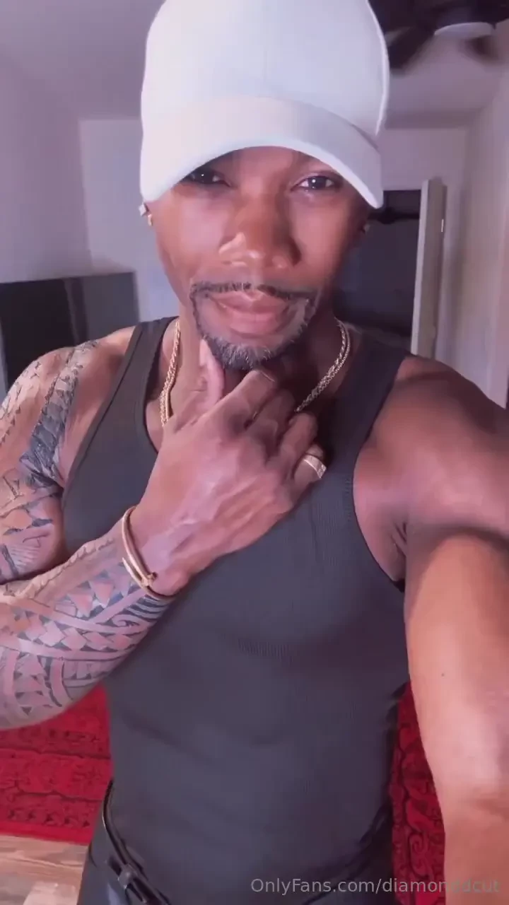 Brand new tatt work hope you guys like it still adding 