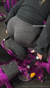 I keep this ass up to date