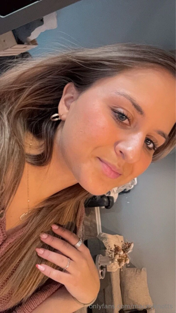 Baby it s cold outside but it s scorching in here 