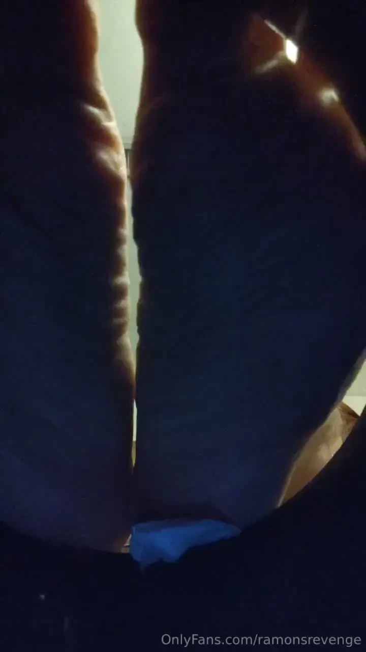 You re trapped in the can again this time you get to smell my big 