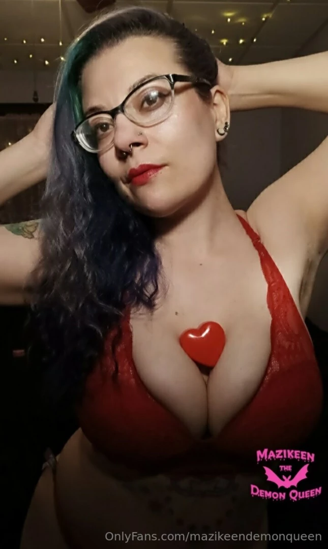 If you d like to gift me a valentine s day gift that would be sweet 