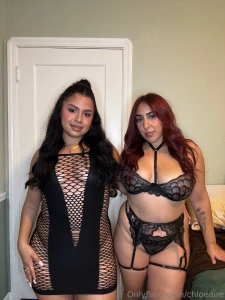 Feeling sexy with your bestie is the best make sure to give