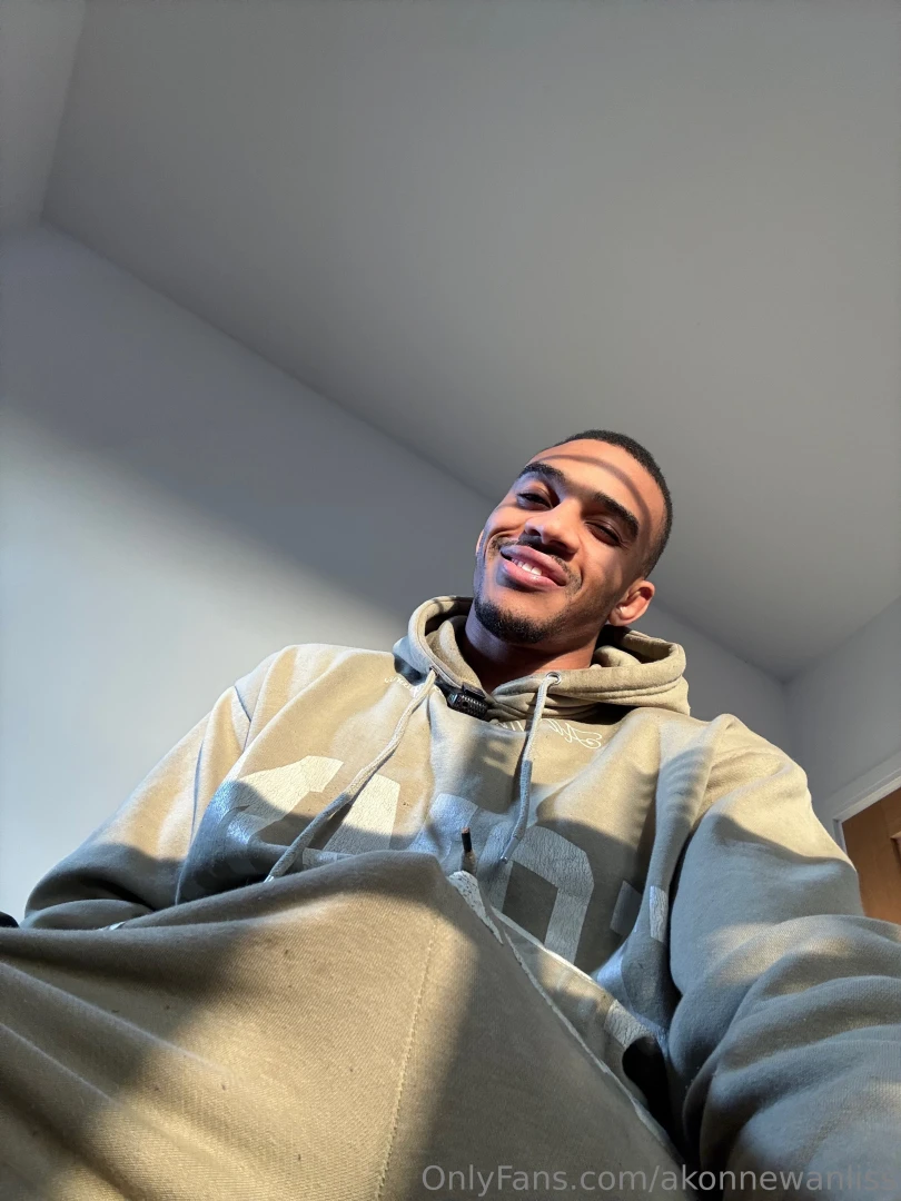 Don t get it twisted i m the one making the rules here 