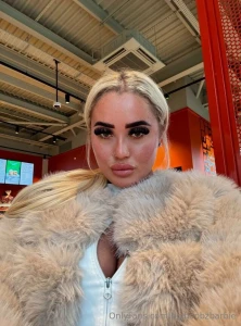 The only thing hotter than my christmas sweater me part 1