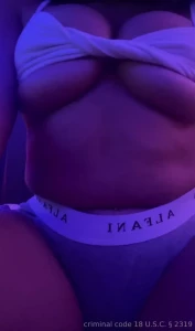 Your dinners ready like this post and dm me a emoji