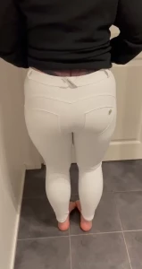 I bet you d like to see the full video of me taking my pants off and