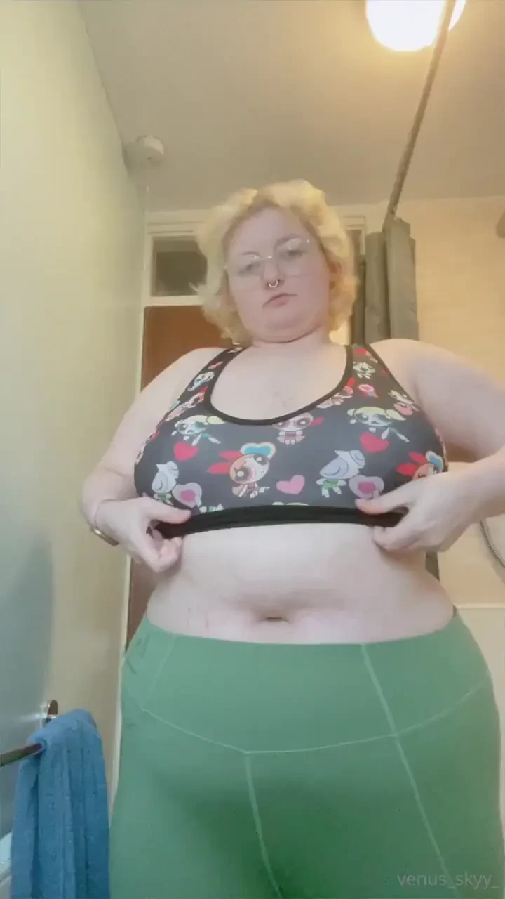 Just a little pre bath strip next week i will have a full length nsfw 