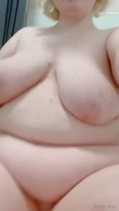 Just some bathtime jiggles